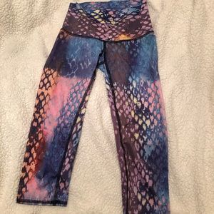 Teeki Mermaid crop yoga pants